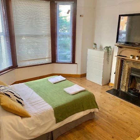 Balham, South London Spacious Guest House 1, 6 Rooms Available Exteriér fotografie