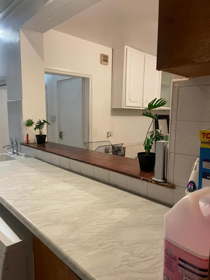 Balham, South London Spacious Guest House 1, 6 Rooms Available Exteriér fotografie