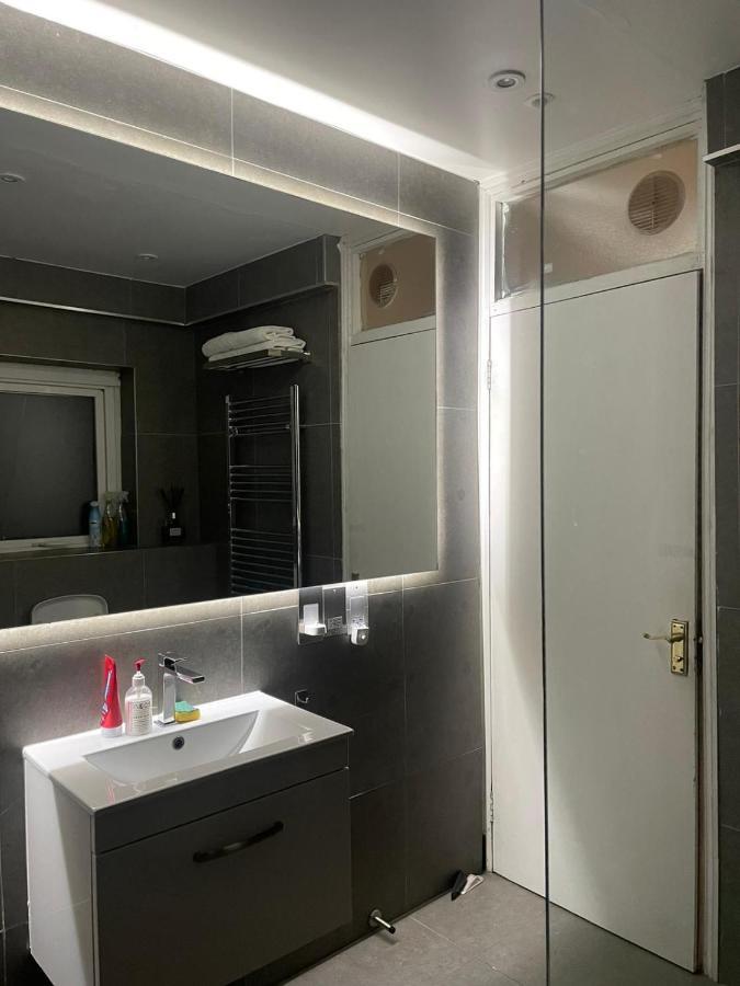 Balham, South London Spacious Guest House 1, 6 Rooms Available Exteriér fotografie
