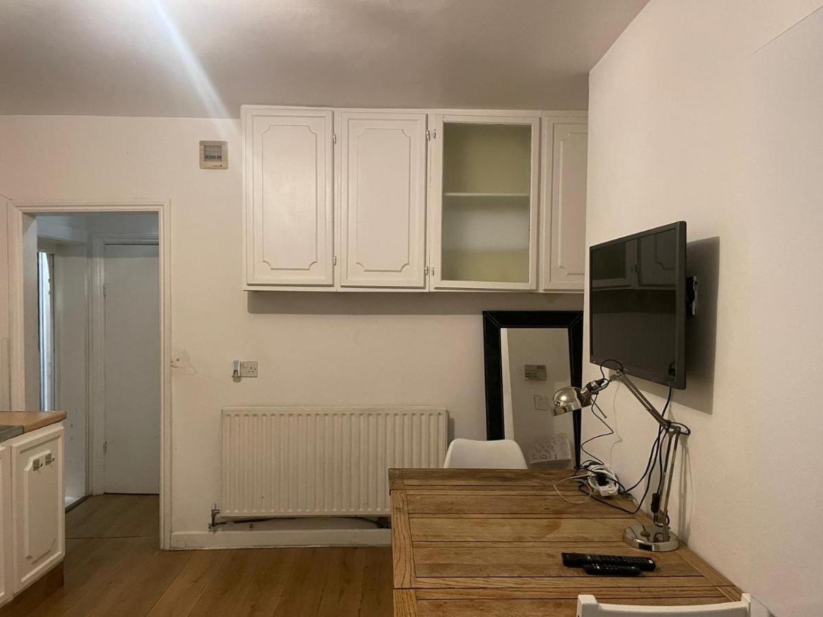 Balham, South London Spacious Guest House 1, 6 Rooms Available Exteriér fotografie
