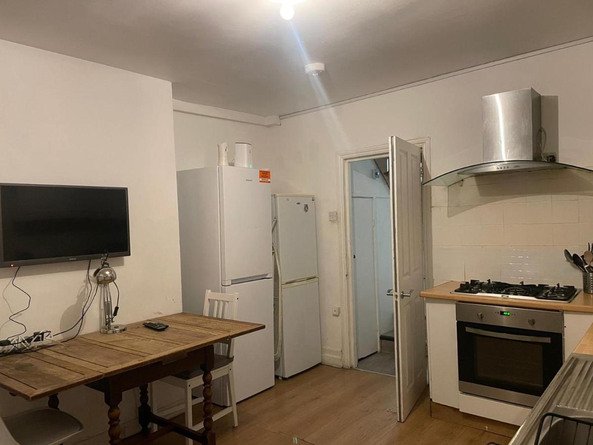 Balham, South London Spacious Guest House 1, 6 Rooms Available Exteriér fotografie